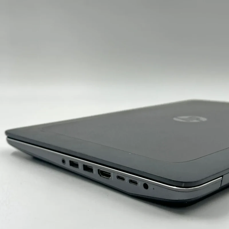54. HP ZBook 15 G3 - i7 6820HQ/16GB/256GB/M2000 4GB