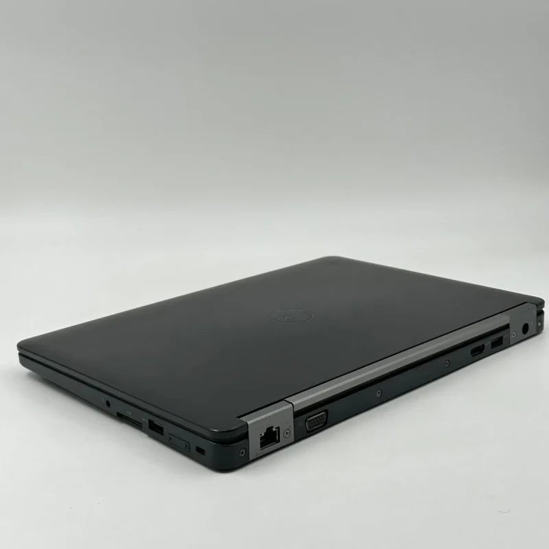 42.Dell Latitude E5270 - i5/8GB DDR4/128GB NVMe SSD/W11